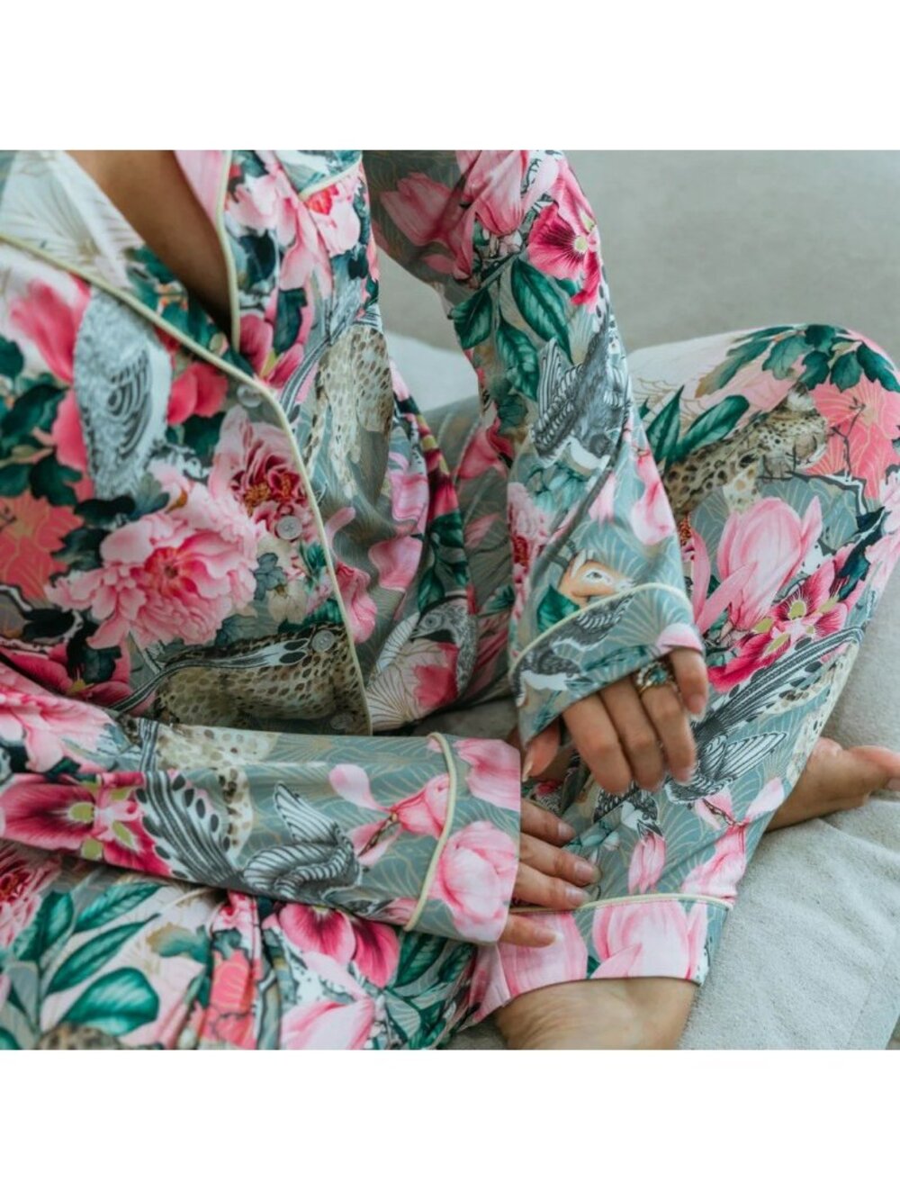 $156 Slightly Buddha Serenity Set Zahara Pajamas SO SOFT Bamboo Top & Pants S